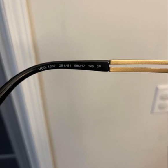 Versace sunglasses - Picture 6 of 8